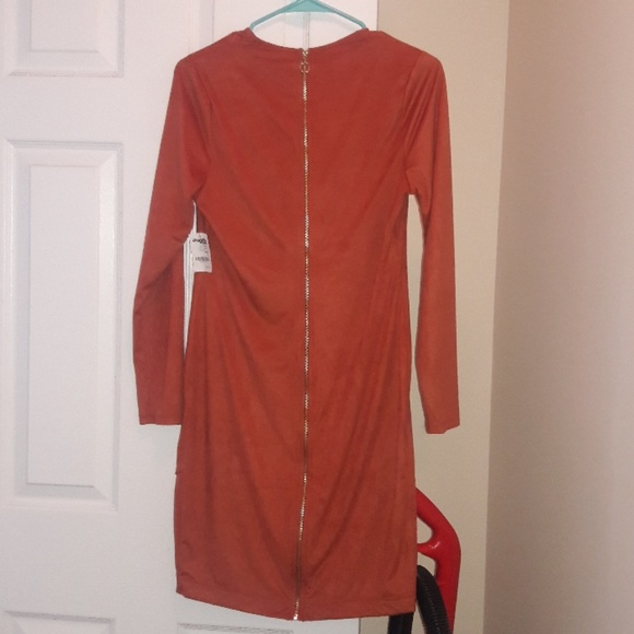 Burnt Orange velvet dress - Picture 2 of 5
